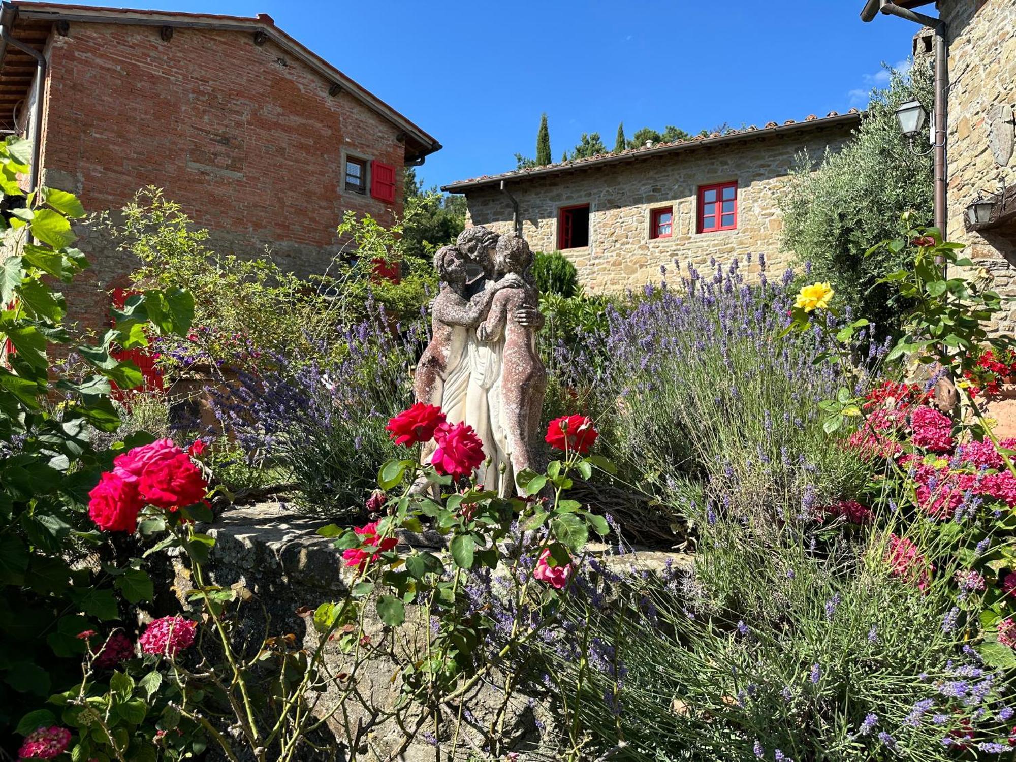 Borgo La Capraia Pensionat Castelfranco di Sopra Exteriör bild